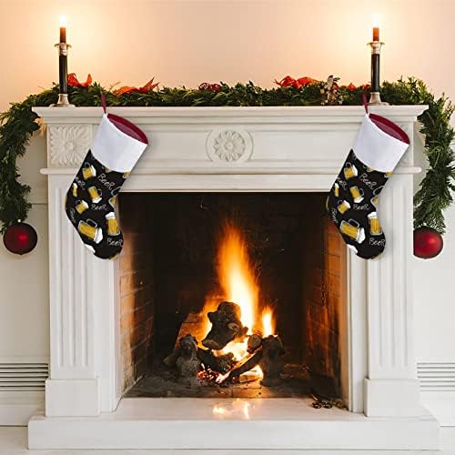 Пие Бира Свети Патрикс Забавен Коледен Отглеждане с Къси Плюшени Белезници, Коледни Чорапи за Окачване на Камината,