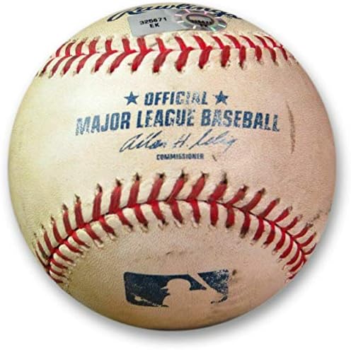 Кайл Кендрик Използва игра на Бейзбол 6/30/13 - Удар с подаване на Файфа Филлиса EK325671 - База с автограф от MLB
