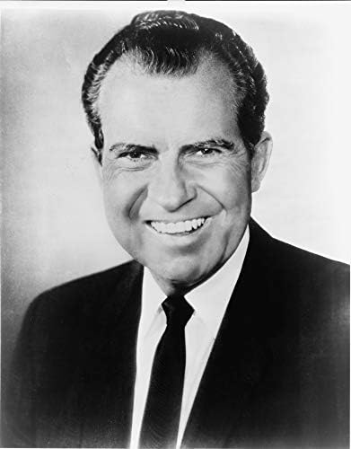 Снимка на Ричард М. Никсън - Историческо произведение на изкуството, 1969 година - Портрет на Президента на САЩ - (8 x 10) -
