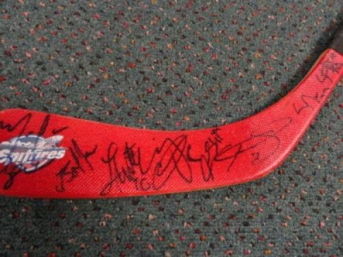 2010 Екип на Уиндзор Спитфайрс Подписа Клюшку Тейлър Хол - Стик за хокей в НХЛ с автограф