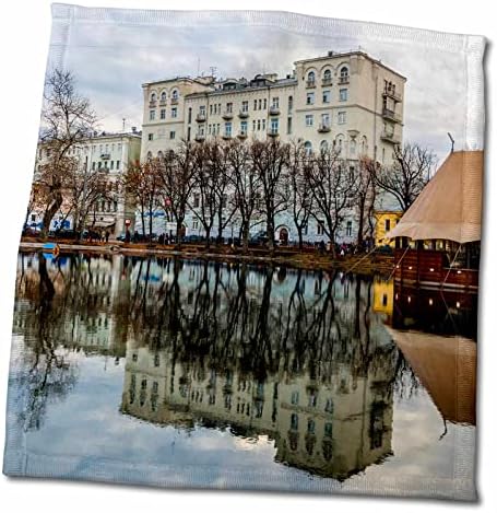 3dRose Москва-Сити - Чисто езерце в сърцето на историческия център - Кърпи (twl-271289-3)